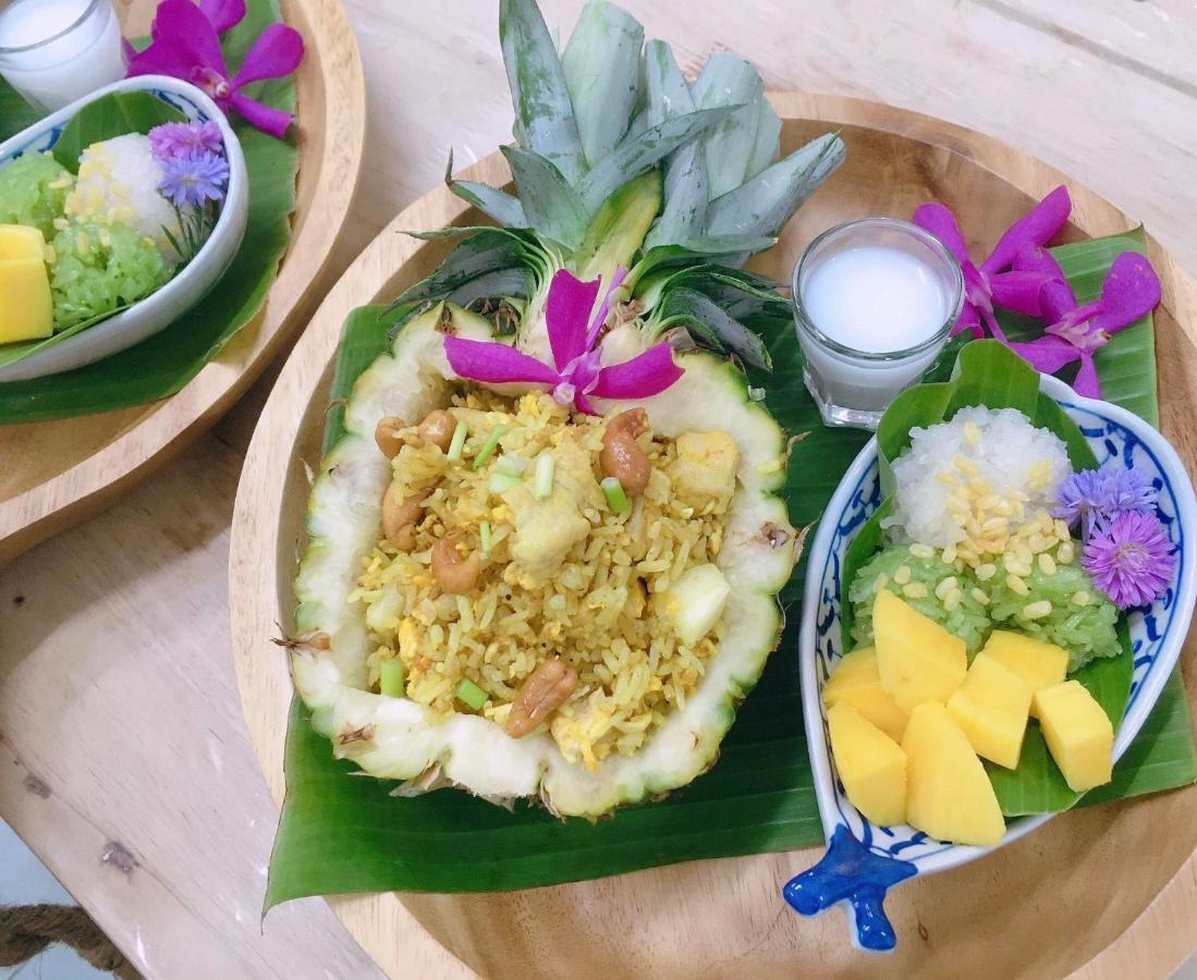 Wayside Guesthouse เชียงใหม่ ภายนอก รูปภาพ