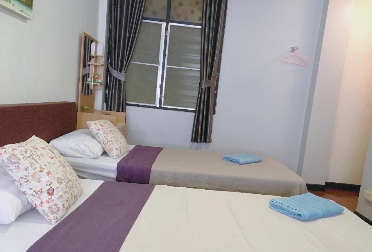 Wayside Guesthouse เชียงใหม่ ภายนอก รูปภาพ