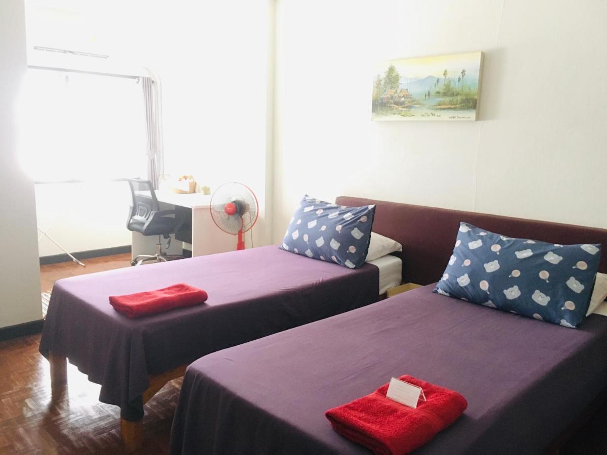 Wayside Guesthouse เชียงใหม่ ภายนอก รูปภาพ