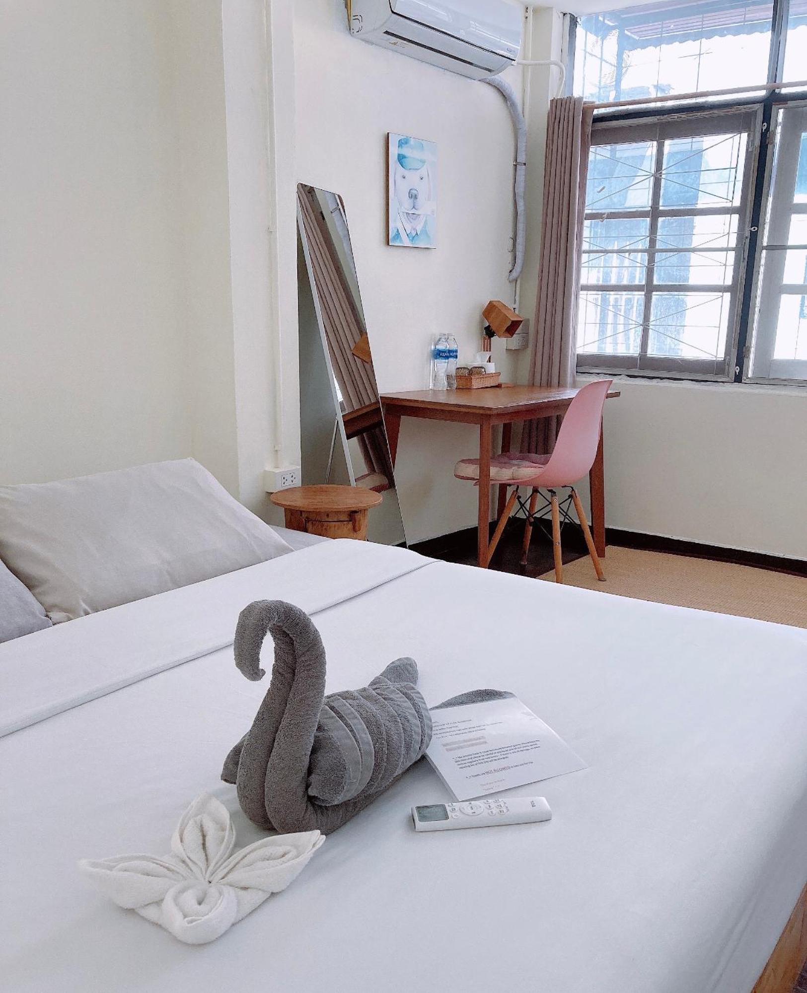 Wayside Guesthouse เชียงใหม่ ภายนอก รูปภาพ
